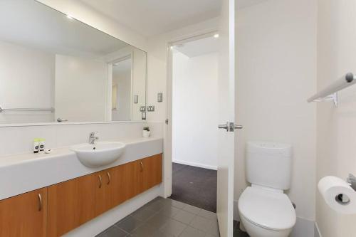 Koupelna v ubytování Beautiful 1-bedroom apartment close to the River