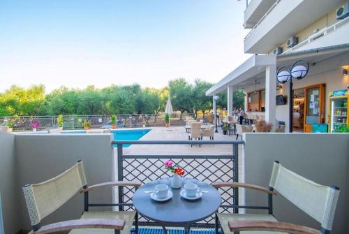 Gallery image of The Senses Tsilivi Hotel in Plános