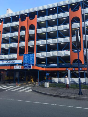 Bangunan di mana terletaknya apartmen