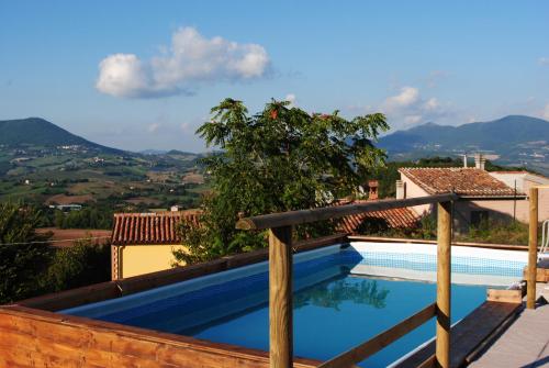 The swimming pool at or close to Agriturismo B&B La Cerasa