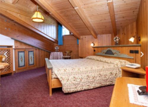 Chalet Piereniにあるベッド