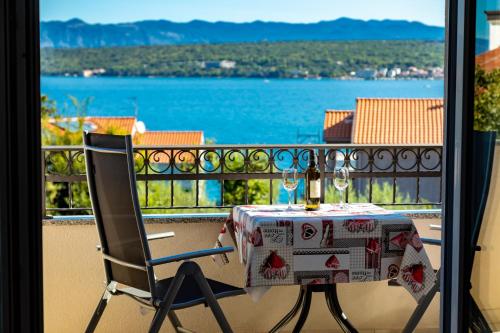 Apartments Jelena Vantačići