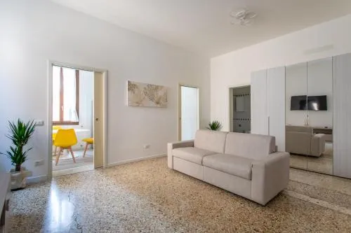 Canaletto Apartments photo 8