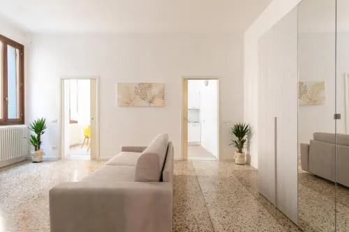 Canaletto Apartments photo 6