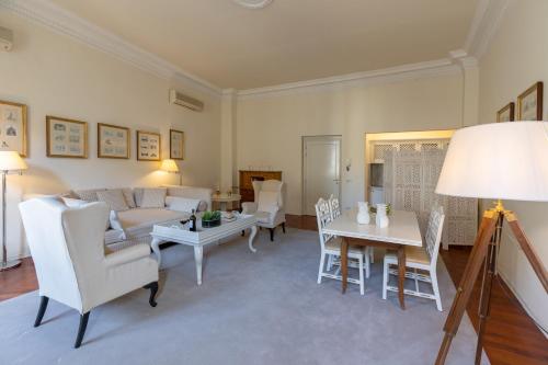 Raso cozy penthouse near the Duomo