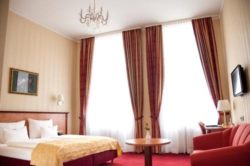 Gallery image of Pension Opera Suites I Self Check In in Vienna