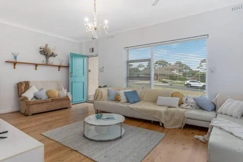 Butterfly House picture