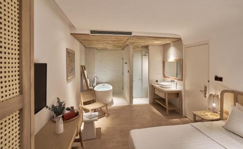 Phòng tắm tại Sky Gem Hotel Sora
