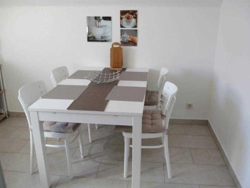 Gambar di galeri bagi Ferienwohnung Hinz di Neu Lüdershagen