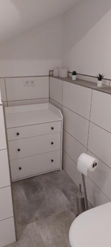 Kúpeľňa v ubytovaní Neu renovierte UG Wohnung für bis zu 5 Personen