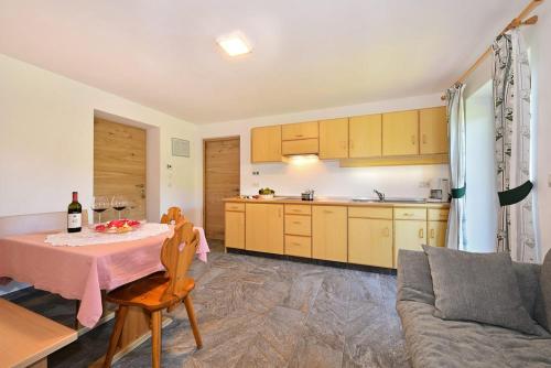 Planatschhof Apartment Ruefen – Photos 2