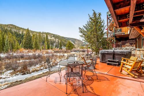 Mill Creek Townhome – Photos 3