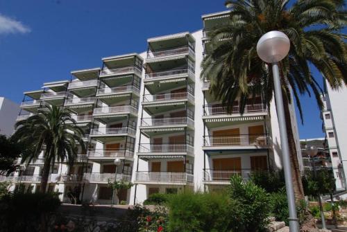 COSTA DAURADA APARTAMENTS - Tauro