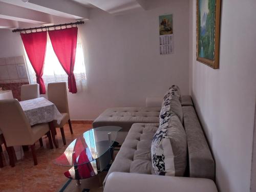 Zona de estar de Apartmani Sobe Sljivancanin
