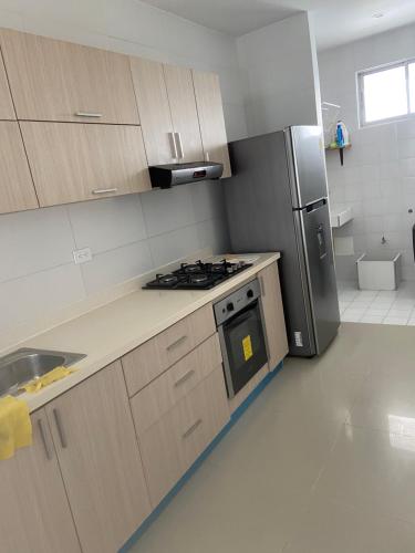 Kuchyň nebo kuchyňský kout v ubytování Apartamento con balcon y vista al mar en Coveñas