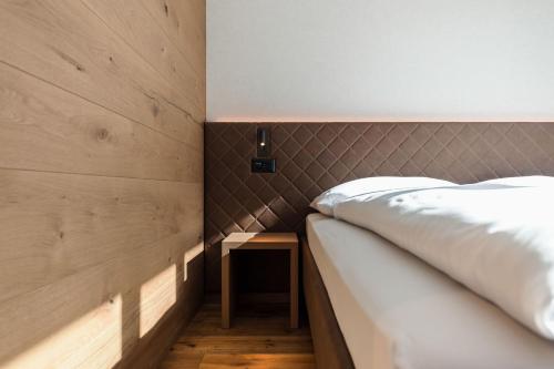 Postel nebo postele na pokoji v ubytování Hotel kommod