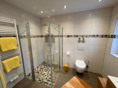 Ένα μπάνιο στο Boarding House Zweibrücken
