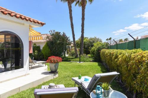 Bungalow Sun Club EM259A by VillaGranCanaria
