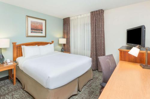 Sonesta ES Suites Atlanta Perimeter Center Image