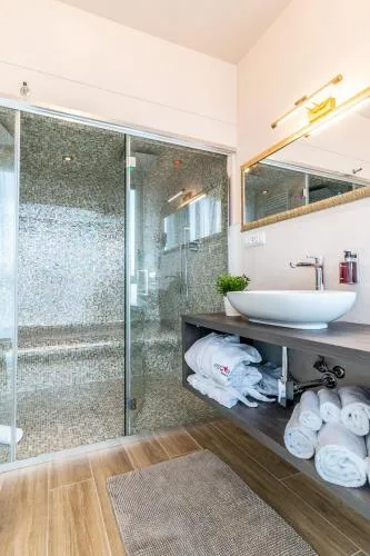 4 Star Suite SPA - Self Check-In photo 126