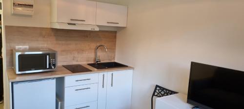 Photo de la galerie de l'établissement STUDETTE DERRIERE HOTEL MARTINEZ, à Cannes