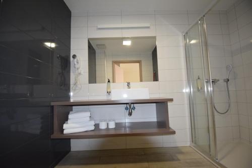 A bathroom at Apartament Czarna Góra Is17