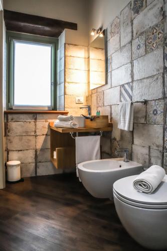 Un baño de Albergo del Bramante