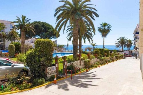 2 bedroom in Carabeo with pool and seaview