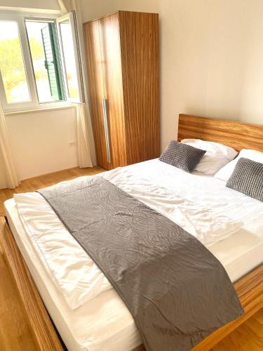 Apartment Bol A6 with Pool from 45 EUR per Person photo 2