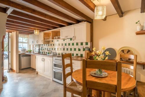 High Wallabarrow Farm Cottage – Photos 4