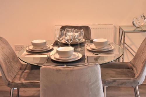 Gallery image of Exec 2Bed 2Bath Serviced Apartment Balcony Parking in Milton Keynes