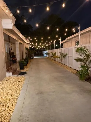 Stunning Little Havana Close to Airport, Calle Ocho, Brickell, Cruises,Wynwood and the Beaches - Free Parking photo 25