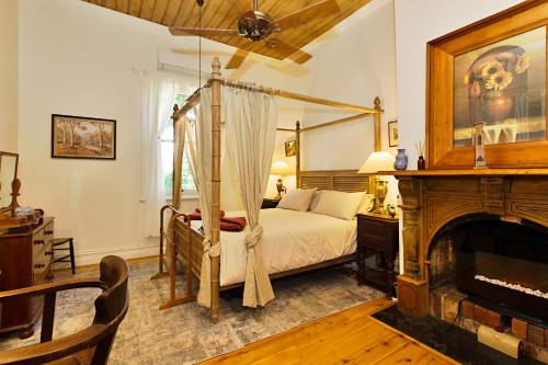 Postel nebo postele na pokoji v ubytování Mortimer's Lodge, Chiltern