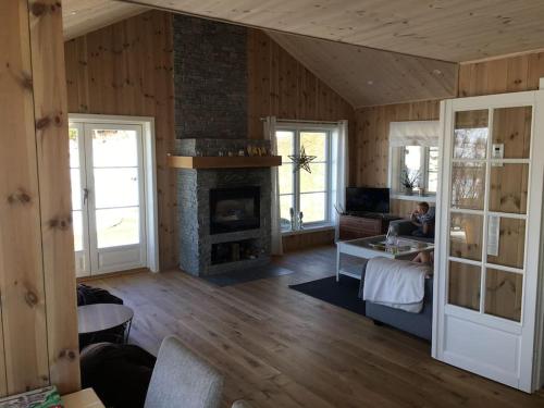 Atpūtas zona naktsmītnē Holiday cottage with 4 bedroom on 145m² in Sogndal