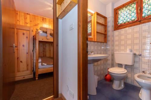 Ванна кімната в Residence Marmolada