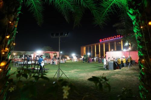 Fotografie z fotogalerie ubytování Stardom Resort Jaipur v destinaci Džajpur