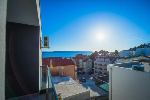 Deluxe 2 bedroom apartment with sea view