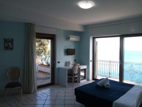 Foto de la galería de L'Incanto Suites Ischia en Isquia