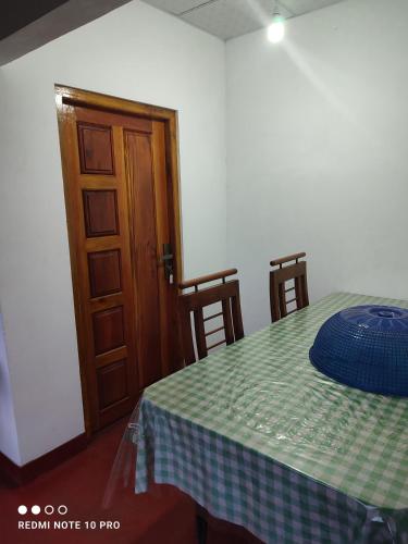 Ένα ή περισσότερα κρεβάτια σε δωμάτιο στο GREENISH INN (ROOMS)