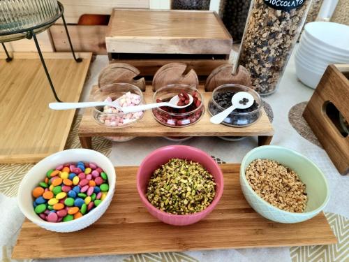 Foto dalla galleria di Hotel Elefantino Grey - Free Brunch & Breakfast Until 13-00 - Vicinissimi a Mirabilandia a Milano Marittima