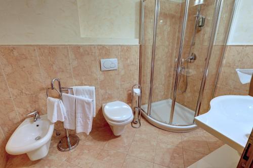 Salle de bains dans l'établissement Leading Relax Hotel Maria