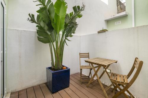 WHome Chic 1-bed w/ Patio perfect to explore Lisbon