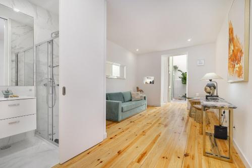 WHome Chic 1-bed w/ Patio perfect to explore Lisbon