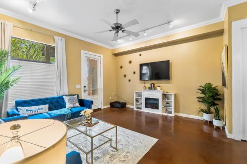 Old East Hill Townhouse – Photos 2