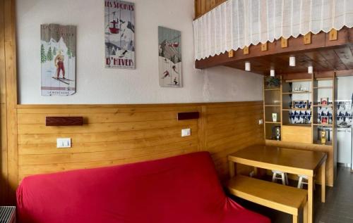 Et opholdsområde på Monolocale vista Cervino