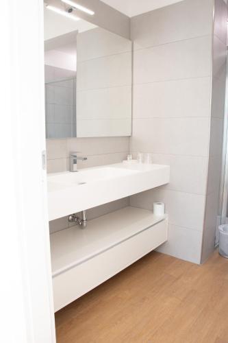 Ένα μπάνιο στο Villa degli Squali Suite Home