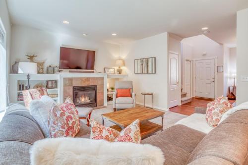 Meadowbrook – Photos 3