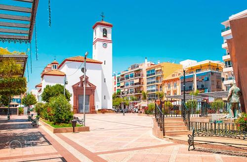 AMPLIO y CÉNTRICO APARTAMENTO - AVENIDA DE MIJAS - MARENOSTRUM