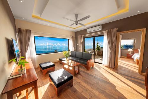 TV a/nebo společenská místnost v ubytování Gaia Hotel Phu Quoc