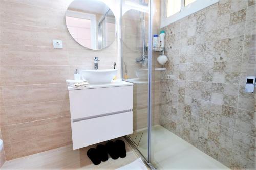 Kylpyhuone majoituspaikassa Benalmadena Jupiter - SunSea Apartments